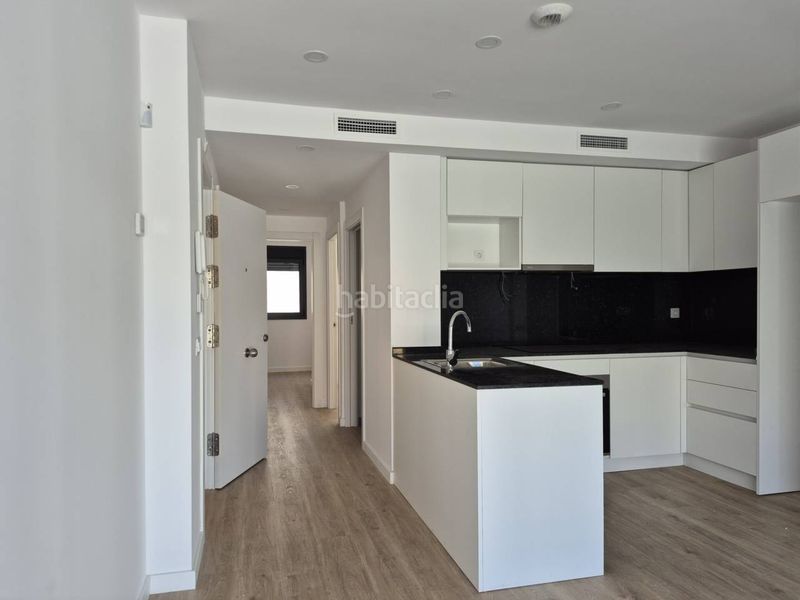 Foto aa0f1493-3c83-4148-9102-eb41a54fe35f. Apartament a calle doctor fleming 7 a Bardaji-El Molí de Baix Cubelles