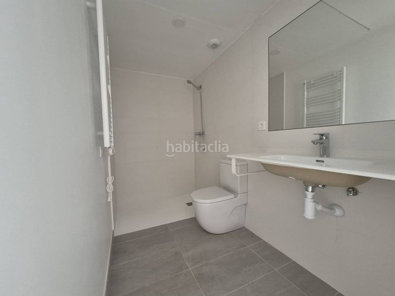 Foto fc81a838-8d2f-4b21-b170-09c410e5c534. Apartament a calle doctor fleming 7 a Bardaji-El Molí de Baix Cubelles