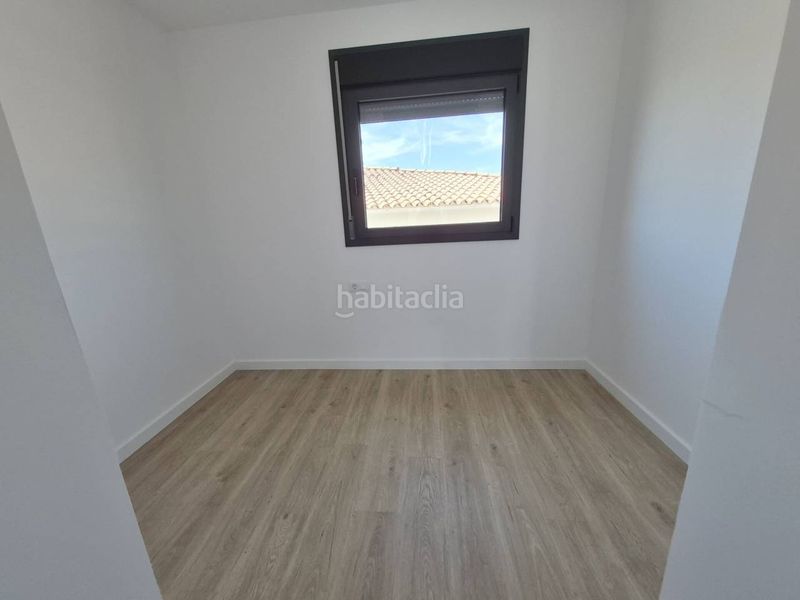 Foto 9b67a3cf-0191-4a87-af26-4cd3be24c2fd. Apartament a calle doctor fleming 7 a Bardaji-El Molí de Baix Cubelles