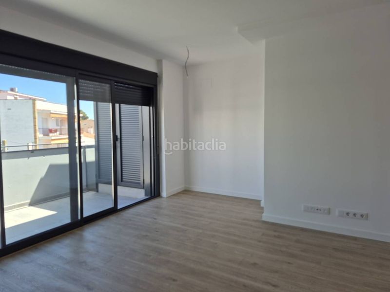 Foto aea3eb3c-f776-4934-b6f0-91e0f3c8c2b0. Apartament a calle doctor fleming 7 a Bardaji-El Molí de Baix Cubelles