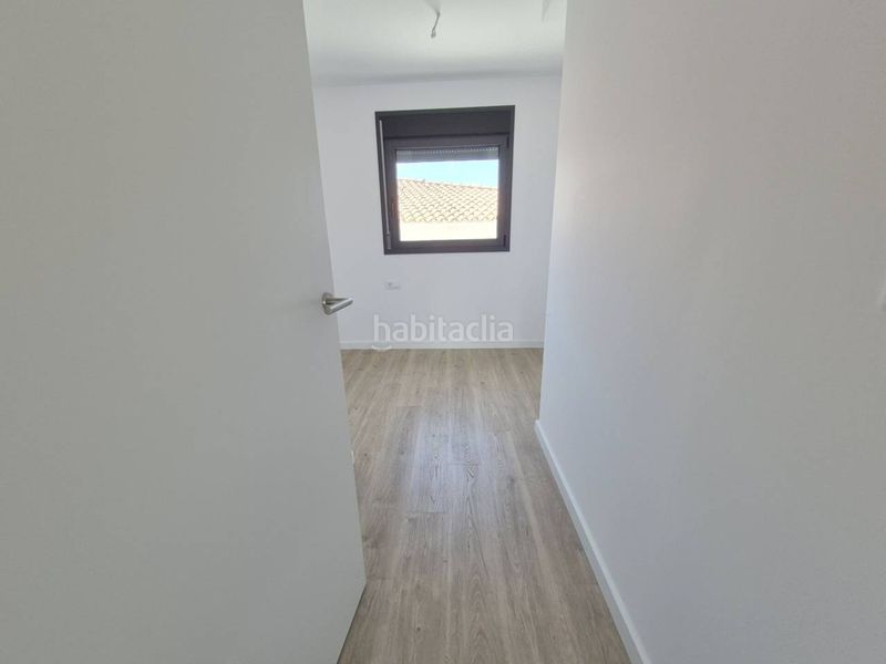 Foto d13663f3-01e9-4b00-b78d-0b6fb9878767. Apartament a calle doctor fleming 7 a Bardaji-El Molí de Baix Cubelles