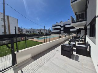 Pis  Calle doctor fleming 7. Piso nuevo a estrenar