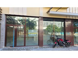 Lloguer Local Comercial a Calle jaume i 125-133. Local exterior a estrenar en planta baja en zona mota de sant pe