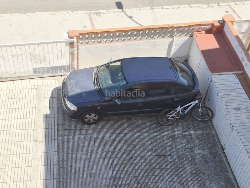 Foto f21d6536-671c-423a-bc23-c671b883093d. Pis a avenida païssos catalans 51 a Maritim Cubelles