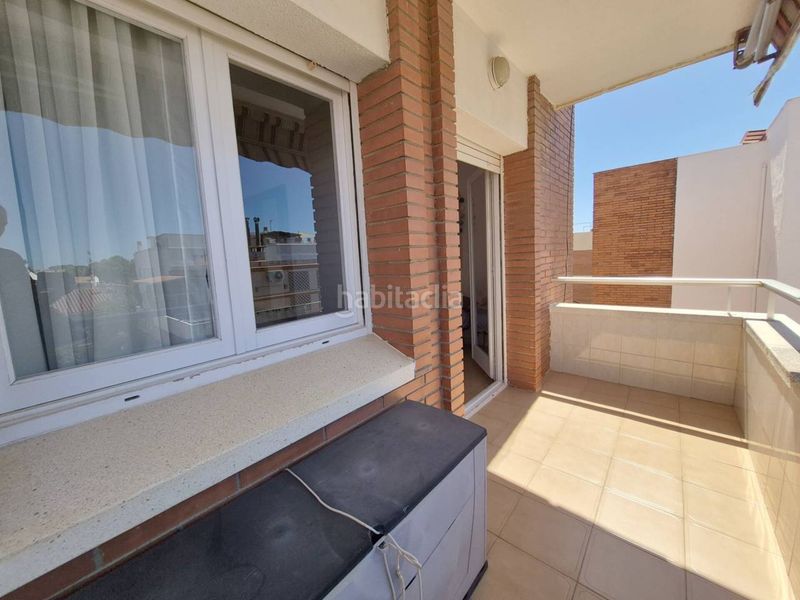 Foto f55d391c-0f0b-41ac-82d3-ade15527b23f. Pis a avenida païssos catalans 51 a Maritim Cubelles