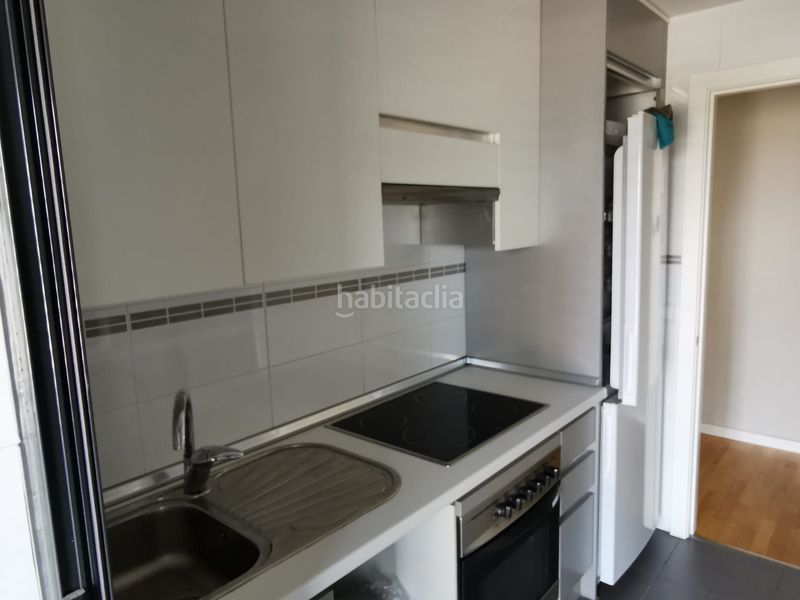Foto a62120d8-5786-4736-9905-547892e2cce3. Lloguer pis amb calefacció aparcament piscina a Ensanche de Vallecas-La Gavia Madrid