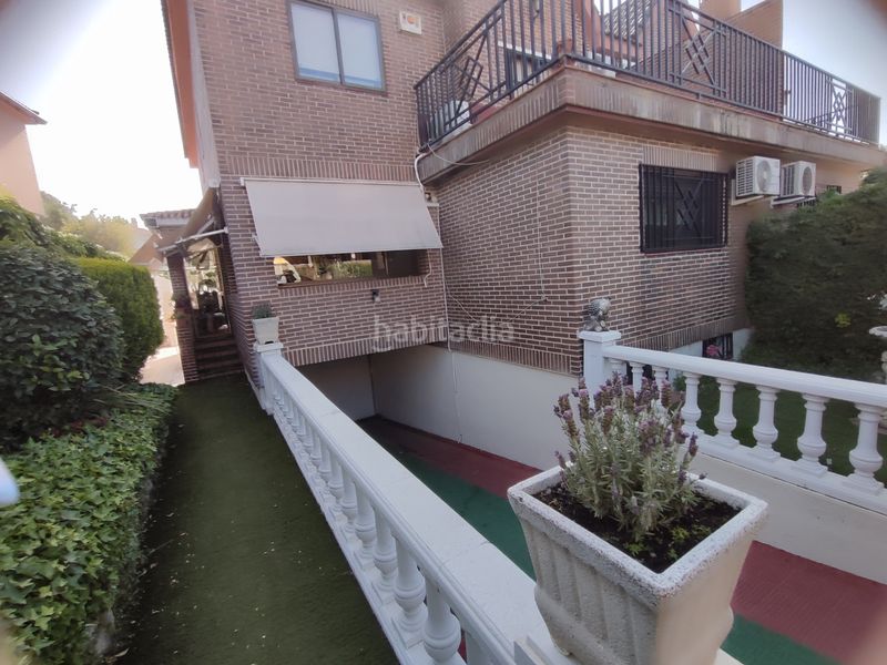 Foto 7538ae54-dcbc-4c01-85ca-733e2b1e3907. Casa aparellada amb calefacció piscina a Los Villares Arganda del Rey