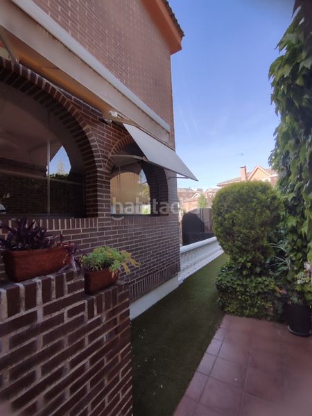 Foto 917147f7-9275-4699-87b4-4a714e68a2ca. Casa aparellada amb calefacció piscina a Los Villares Arganda del Rey