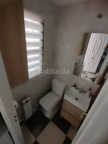 Foto ace53a6b-1a33-41a5-8821-71e457792c7d. Casa aparellada amb calefacció piscina a Los Villares Arganda del Rey