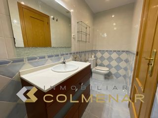 Flat in Centro. Piso bajo con patio en venta en colmenar viejo madrid