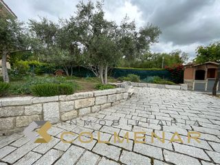 Chalet in San Crispín-La Estación Consorcio. Casa independiente en venta en colmenar viejo madrid