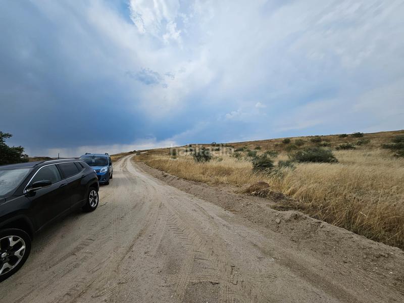 Foto d5a405ff-b57e-4866-a089-c2bddc1a8836. Fondo rustico in plaza del paraíso 3 in Molar (El)