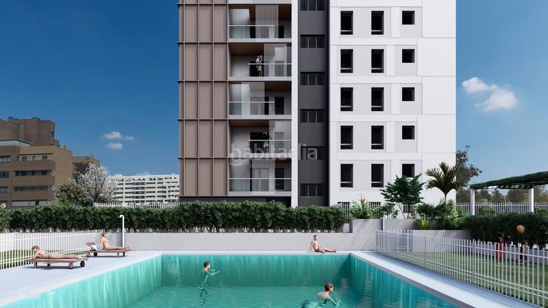 Foto c0de7664-1e36-4291-82b6-e8deb63988e7. Planta baixa 216m<sup>2</sup> amb calefacció aparcament piscina a Madrid