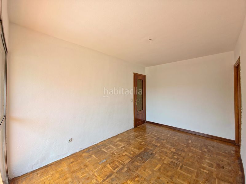 Foto f6368858-77c1-40f1-95a5-29f83d8345b8. Pis a Portazgo Madrid