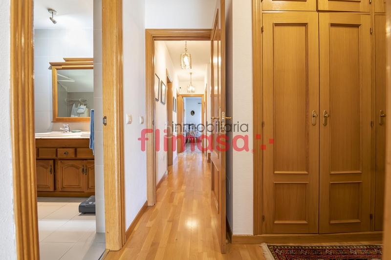 Foto af60ada1-7f88-4b86-b407-a1b89d80fe97. Casa aparellada amb piscina a El Bosque Villaviciosa de Odón