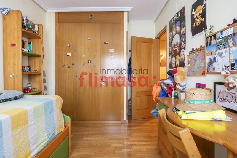 Foto e84e8d7f-0628-48a1-ab93-d7d16a134acd. Casa bifamiliare con riscaldamento in Centro Villaviciosa de Odón