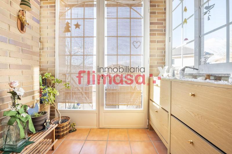 Foto 8669284e-b837-418b-93f2-378cc946f841. Maison jumelée avec chauffage dans Centro Villaviciosa de Odón