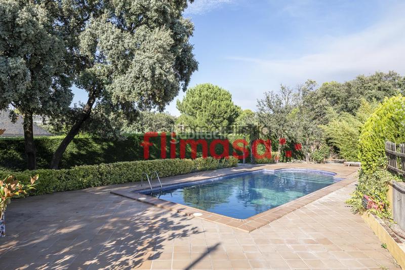 Foto 11bf3661-cc0c-438e-9b37-1d70680d3482. Casa amb calefacció piscina a El Bosque Villaviciosa de Odón