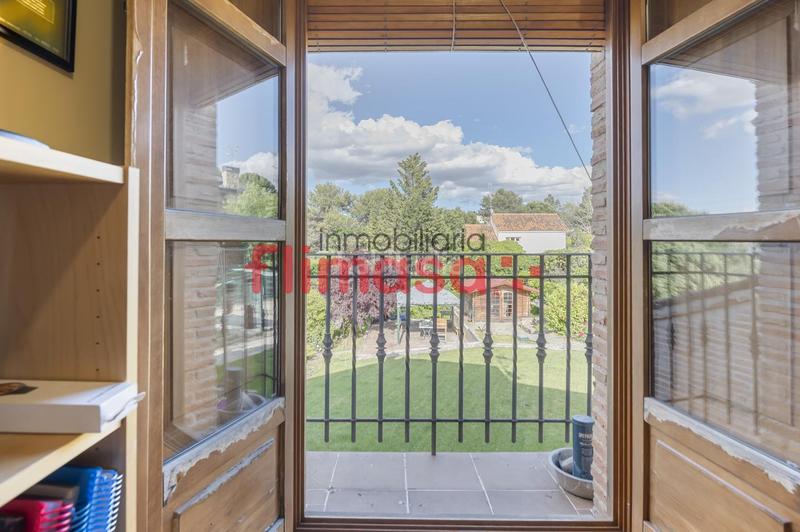 Foto 10fd2c0e-a083-4fcf-8c4a-fa77ee0253db. Haus mit heizung pool in El Bosque Villaviciosa de Odón