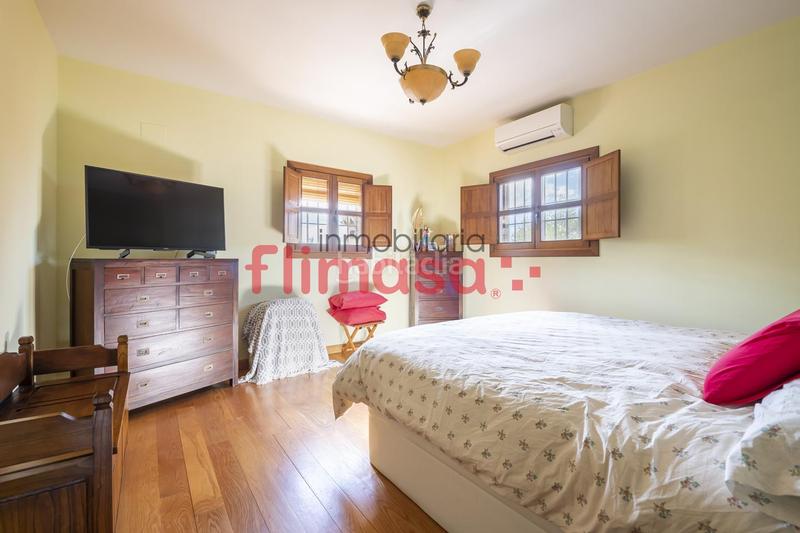 Foto 3efc686d-e851-4c98-8cc1-2b515c48775d. Haus mit heizung pool in El Bosque Villaviciosa de Odón