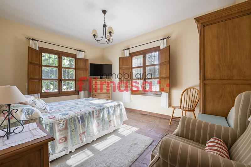 Foto 72eb0939-1e8c-4e1a-8425-5feda380739f. House with heating pool in El Bosque Villaviciosa de Odón