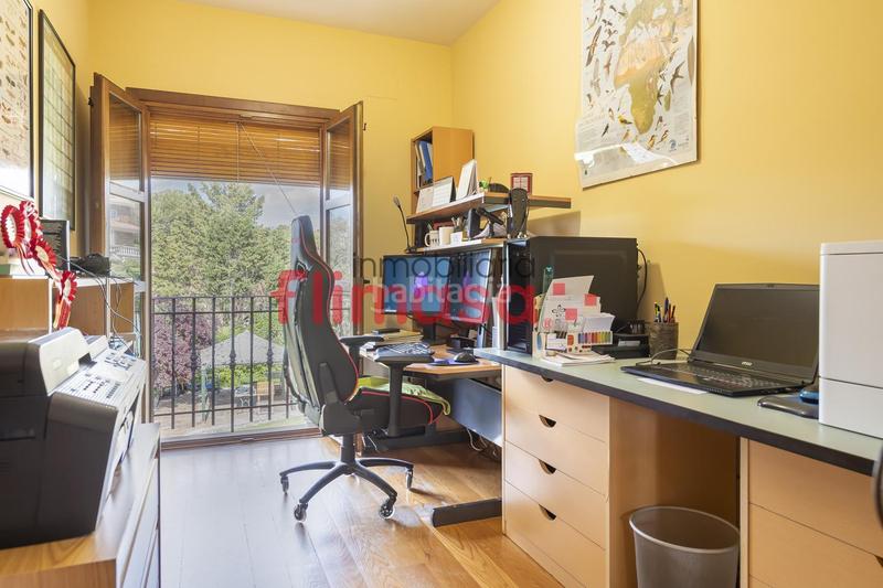 Foto aeb7b65a-c017-489f-8386-796448857ca6. House with heating pool in El Bosque Villaviciosa de Odón