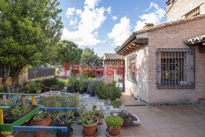 Foto f2de8e48-a066-47ac-b840-a80ff6ffd6de. House with heating pool in El Bosque Villaviciosa de Odón