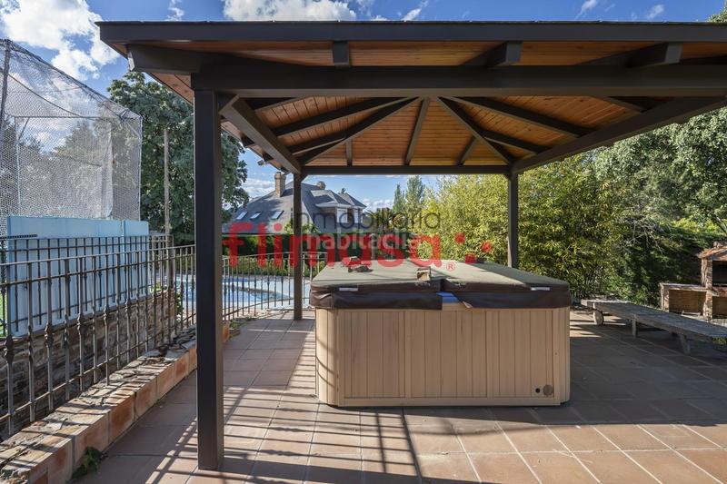 Foto e106ee6a-292e-4701-bb1a-61430d60466a. Maison avec chauffage piscine dans El Bosque Villaviciosa de Odón