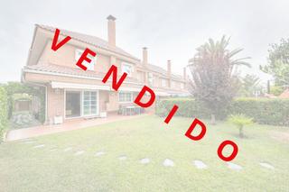 Casa adossada  Navarra