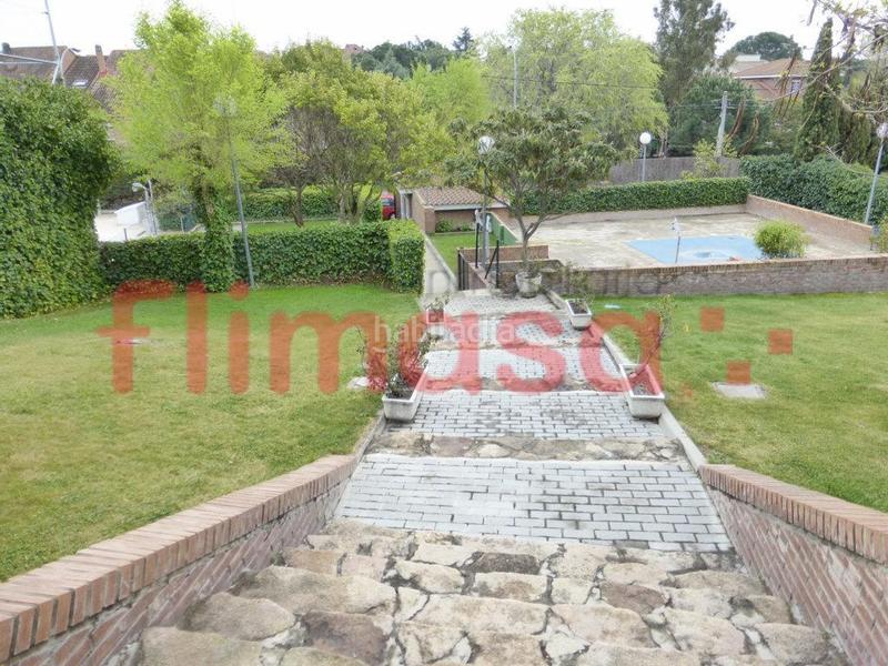 Foto c6ac2206-88be-4a19-b587-cbf86fea19be. Casa adossada a Castillo-Campodón Villaviciosa de Odón