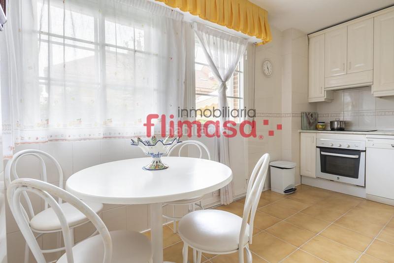 Foto 07a7df55-c9ab-4be6-9926-893bfd678a02. Reihenhaus in Castillo-Campodón Villaviciosa de Odón