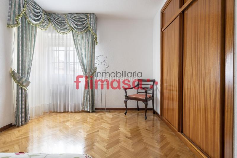 Foto b63662b3-3c2b-4804-af0d-e25afddb684f. Reihenhaus in Castillo-Campodón Villaviciosa de Odón