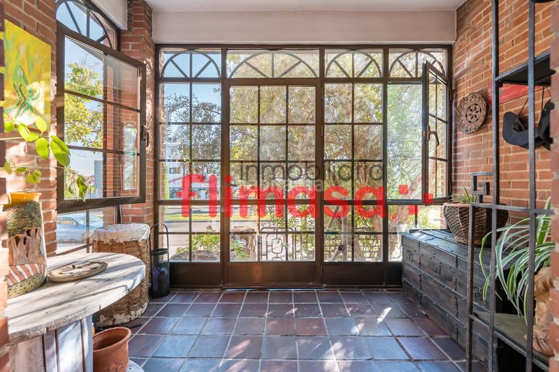 Foto ad15b3d2-bf80-42a7-83ff-0beb1ea2ba28. Casa adossada amb piscina a Centro Villaviciosa de Odón