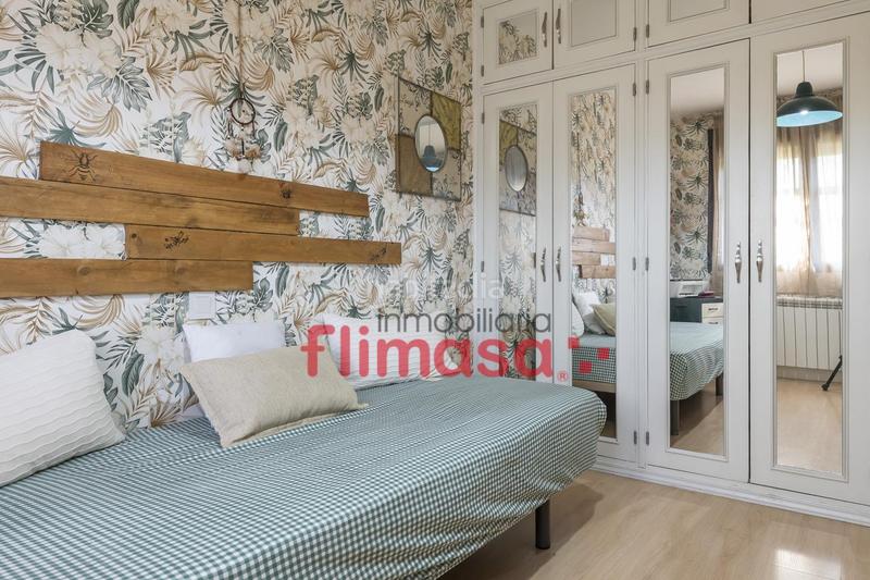 Foto f686276c-237a-4f66-b807-8eee035e6405. Casa adossada amb piscina a Centro Villaviciosa de Odón