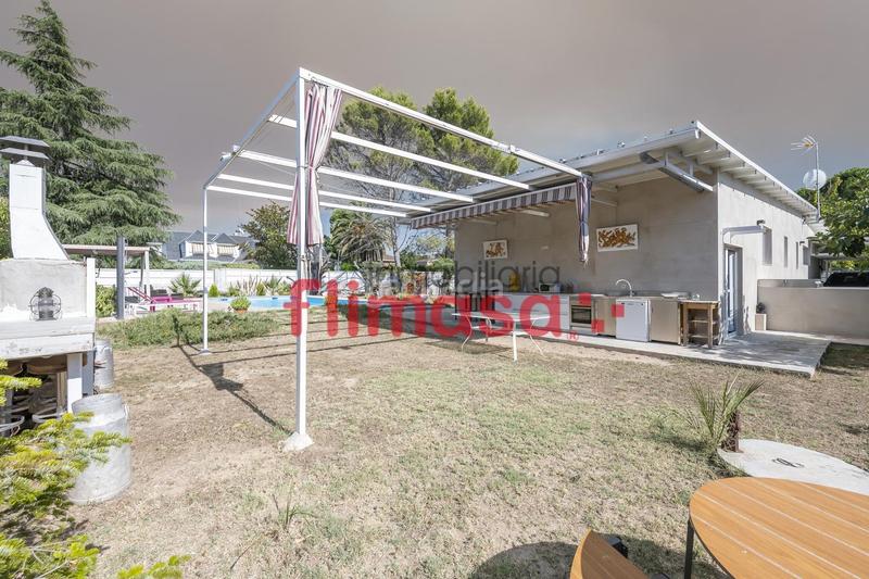 Foto 4eda1f6b-3235-4c0f-844f-7e282c9a9147. Casa con piscina in Castillo-Campodón Villaviciosa de Odón