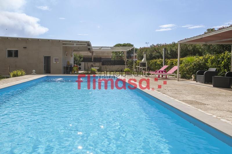 Foto d187d1f3-f14d-484a-92ec-c0ae238caf8d. House with pool in Castillo-Campodón Villaviciosa de Odón