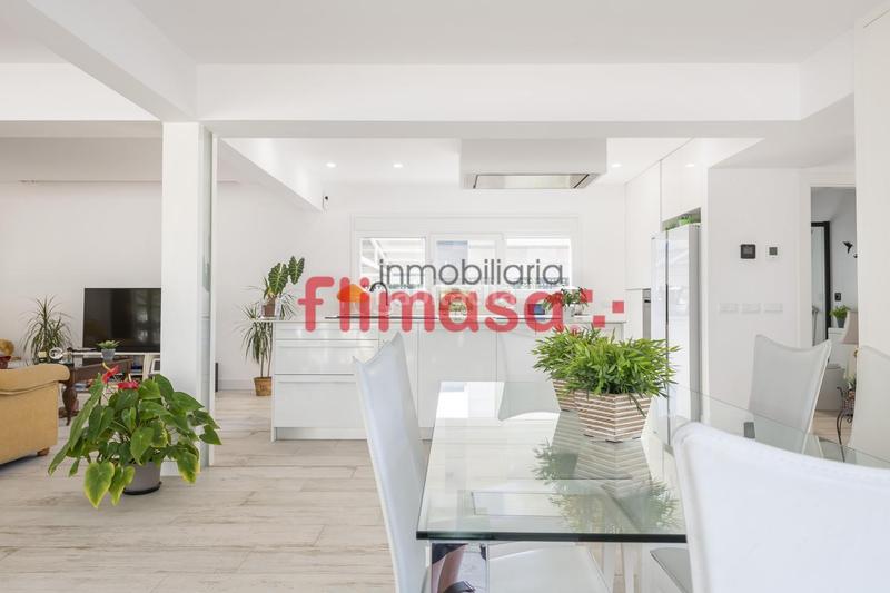 Foto 0337d772-5513-4303-b0ac-0e75118cff6d. Maison avec piscine dans Castillo-Campodón Villaviciosa de Odón