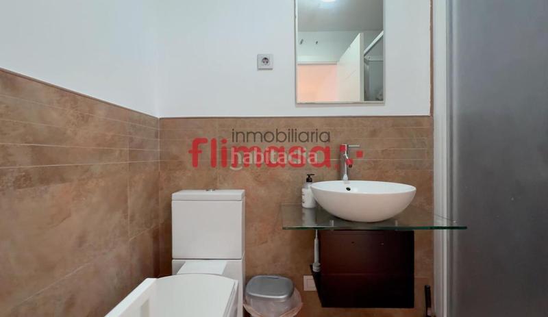 Foto 4c34241b-df9c-4805-b838-bad88464e49e. Zweistöckige wohnung mit parking in Centro Villaviciosa de Odón