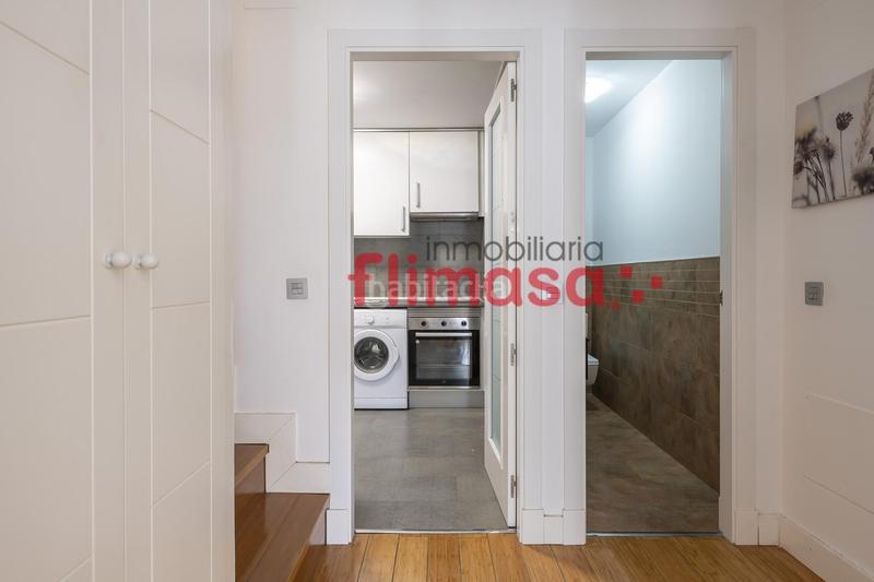 Foto 5b8289fb-2ec3-48d4-837b-39c0bc2fbcf8. Zweistöckige wohnung mit parking in Centro Villaviciosa de Odón