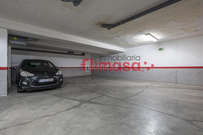 Foto 70c3af20-675d-45a2-ba1b-918fc28d7bc2. Zweistöckige wohnung mit parking in Centro Villaviciosa de Odón