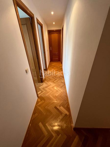 Foto b6afd16b-db6b-42d9-a981-ba6bdf2096f8. Pis amb calefacció aparcament a Centro Villaviciosa de Odón
