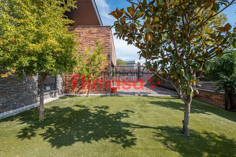 Foto 1398cd96-37f2-4087-a222-84487f67795f. Doppelhaus mit heizung parking pool in Castillo-Campodón Villaviciosa de Odón