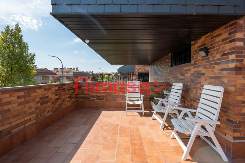 Foto 3d6cd0c3-3079-43b3-9e23-284c2cd0c475. Doppelhaus mit heizung parking pool in Castillo-Campodón Villaviciosa de Odón