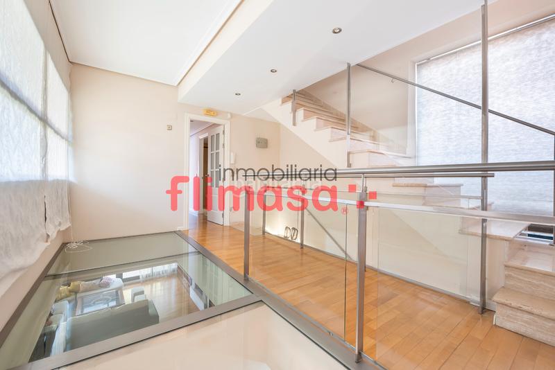 Foto 78933216-7c06-448d-a9bd-136981563e1a. Doppelhaus mit heizung parking pool in Castillo-Campodón Villaviciosa de Odón