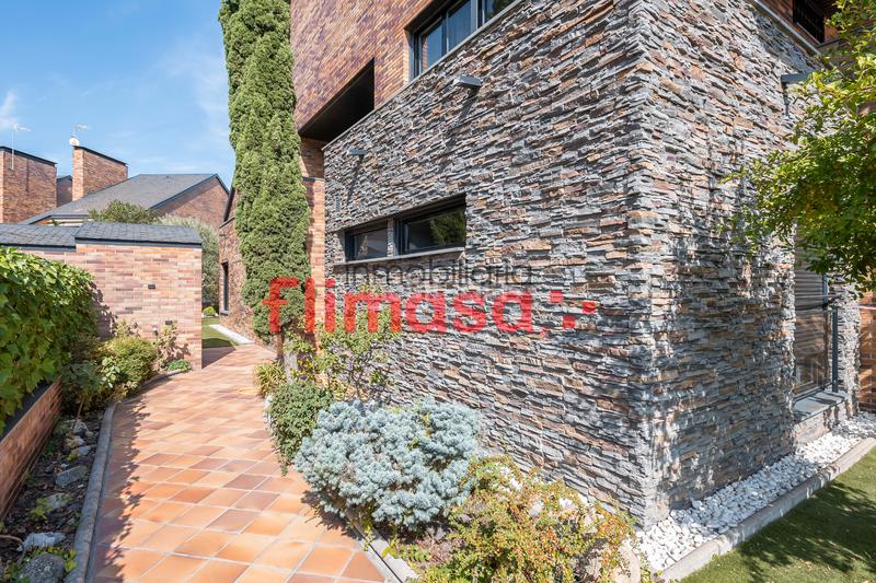 Foto 7f5c7bdf-daae-4fc2-85f7-b55c79061264. Doppelhaus mit heizung parking pool in Castillo-Campodón Villaviciosa de Odón