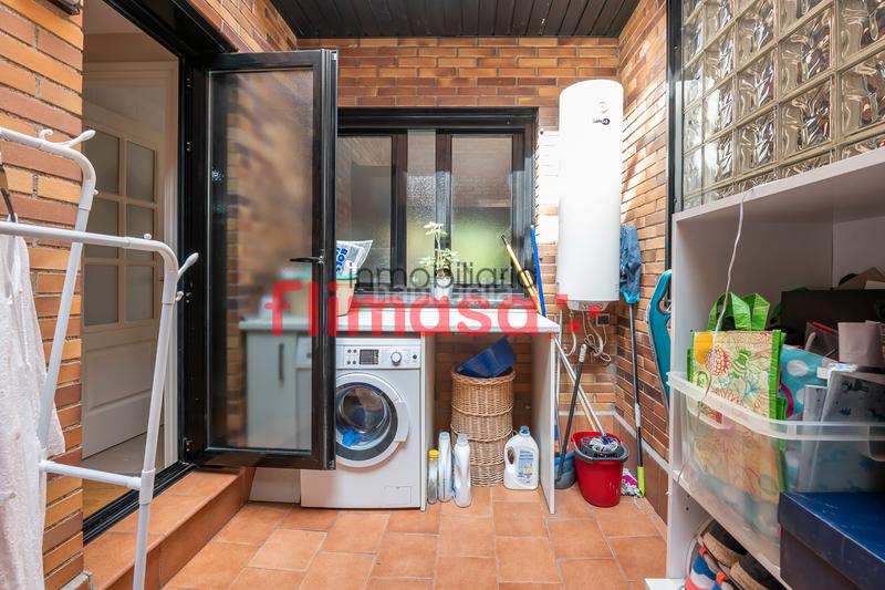 Foto fd47b089-576e-4f60-b559-362bf29779e0. Doppelhaus mit heizung parking pool in Castillo-Campodón Villaviciosa de Odón