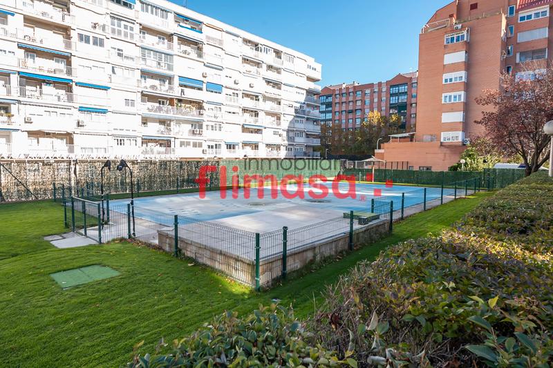 Foto f93bce49-d227-4092-8f21-0adf5d7d02c6. Apartment in calle inspector juan antonio bueno 4 in Alcorcón