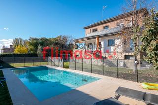 Xalet en Castillo-Campodn. Chalet independiente campodn