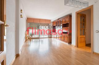 Appartement  Calle porto colón 6. Piso en parque lisboa, 4 dormitorios, baño y aseo