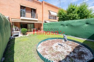 Casa adosada  Calle san jorge 24. ¡en flimasa no cobramos al comprador!